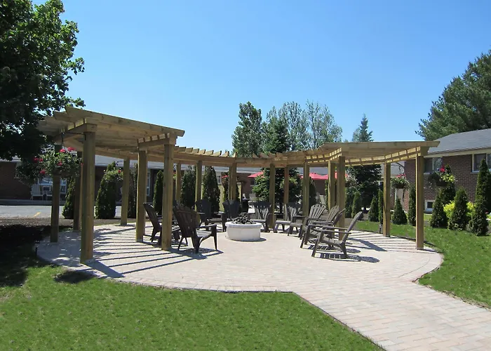Oasis By The Bay Vacation Suites
